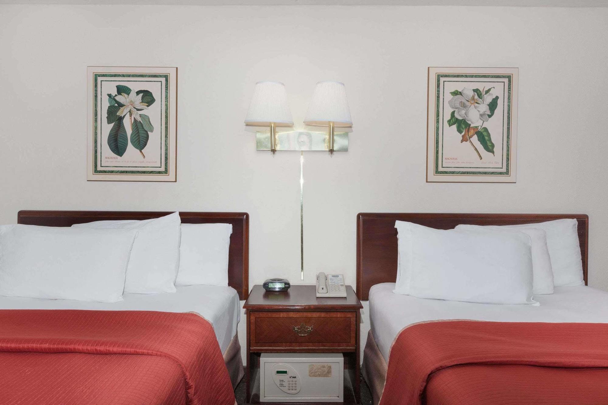 Travelodge By Wyndham لافايت المظهر الخارجي الصورة